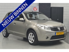 Dacia Sandero - 1.2 Lauréate // 155.000 km // AIRCO //