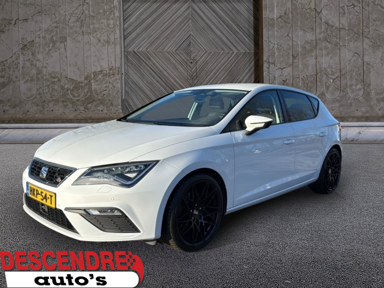 SEAT Leon - 1.8 TSI FR Business 1.8 TSI FR Business - AutoWereld.nl