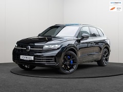 Volkswagen Touareg - 3.0 TSi eHybrid 4MOTION R Edition|PANO|MASSAGESTOELEN