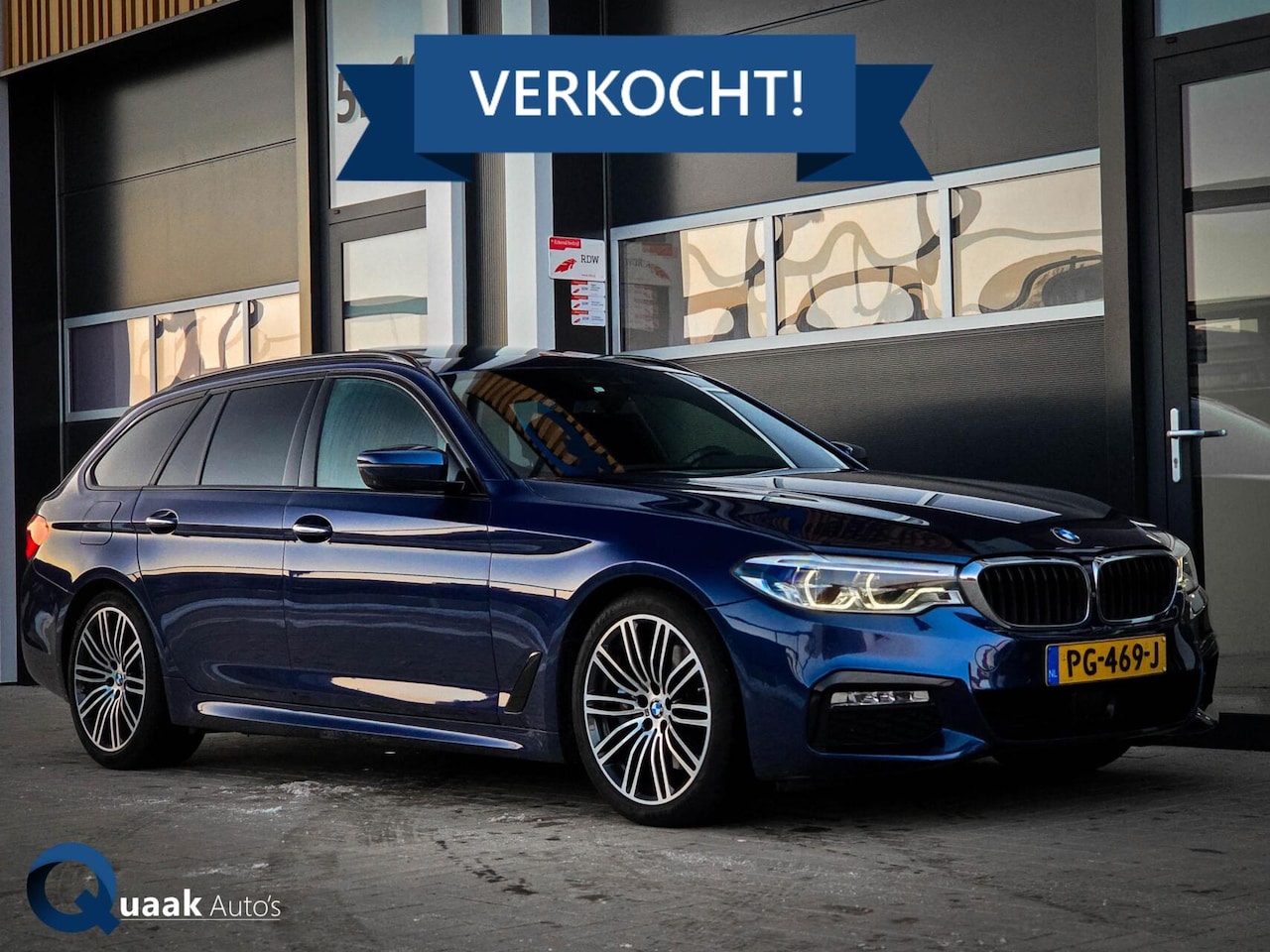 BMW 5-serie Touring - 530i M-Sport Individual | PANO | LEDER | CARPLAY | TREKHAAK - AutoWereld.nl