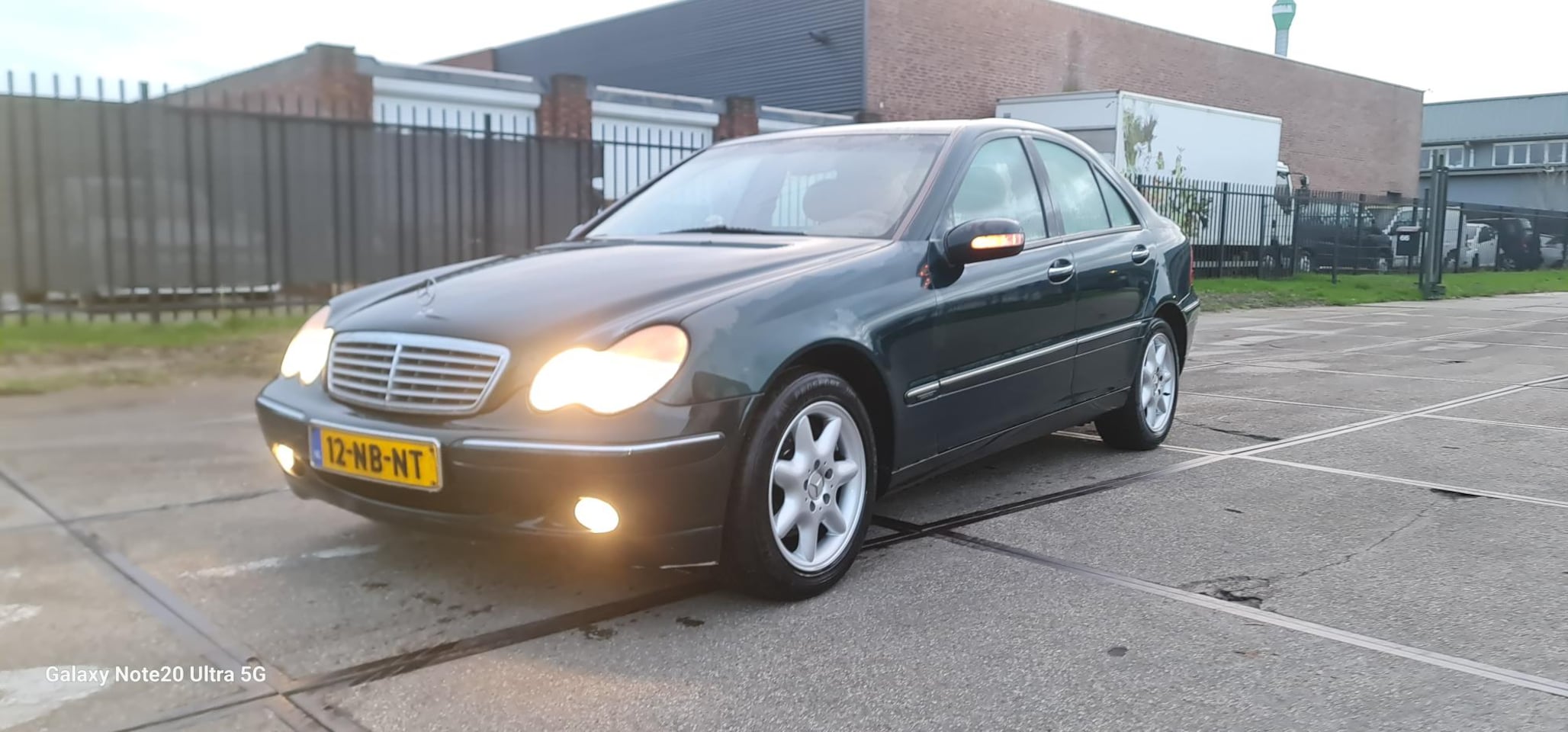 Mercedes-Benz C-klasse - 180 Elegance Mercedes C180 AIRCO  Leer apk 21-4-26 - AutoWereld.nl