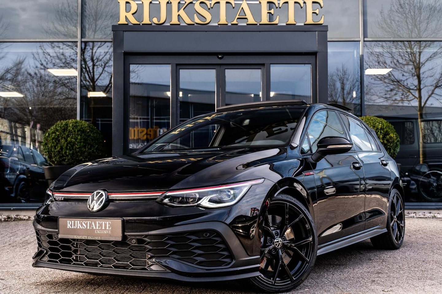 Volkswagen Golf - 2.0 TSI GTI Clubsport|PANO|H&K|ACC|CAMERA - AutoWereld.nl