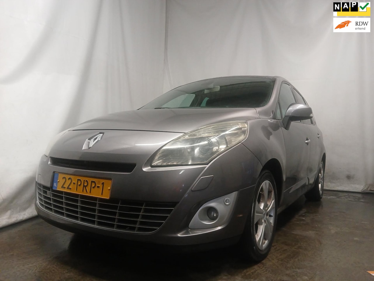 Renault Grand Scénic - 1.2 TCe Collection - Schade - AutoWereld.nl