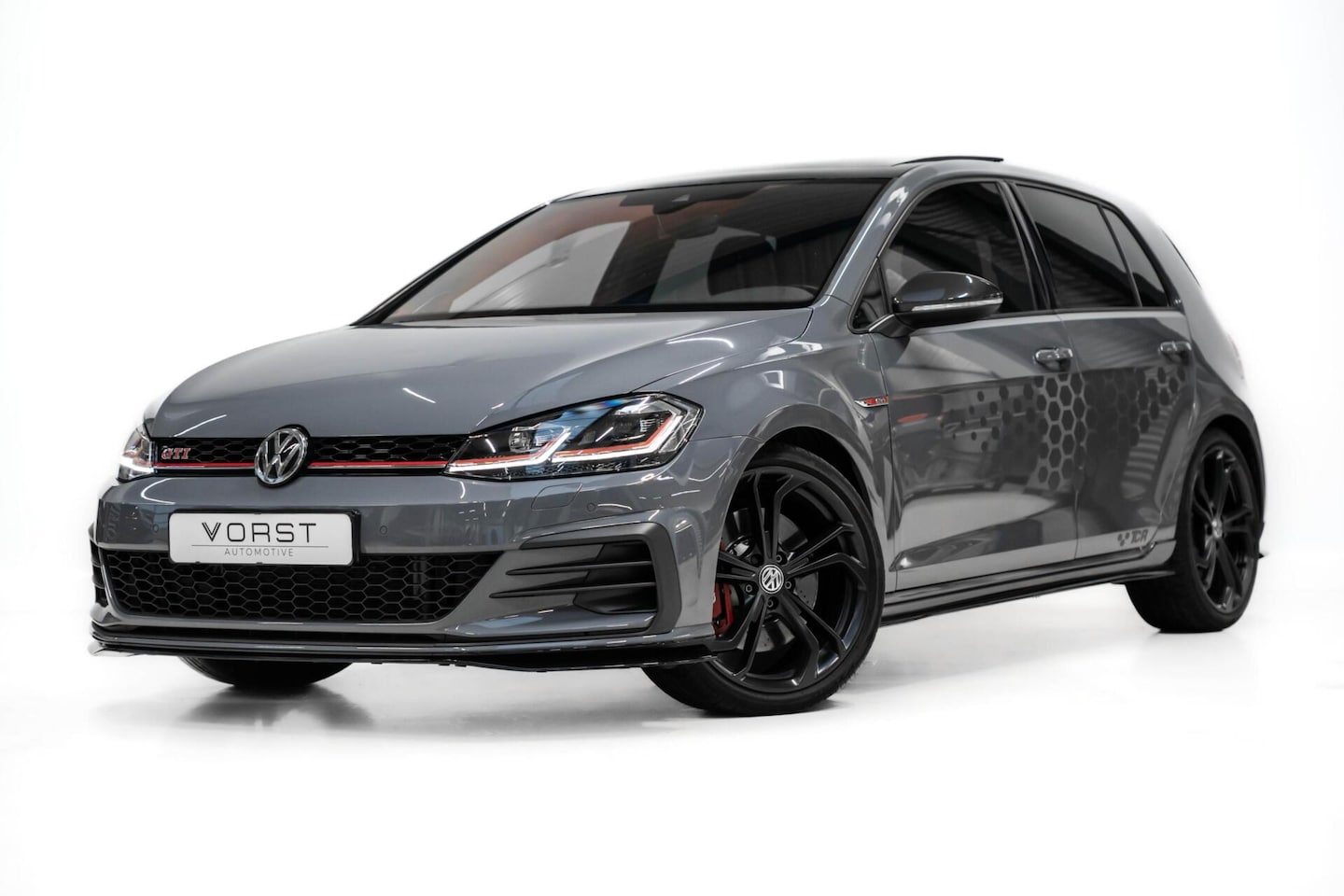 Volkswagen Golf - 2.0 TSI GTI TCR Pano Dsg Dynaudio DCC Leer - AutoWereld.nl