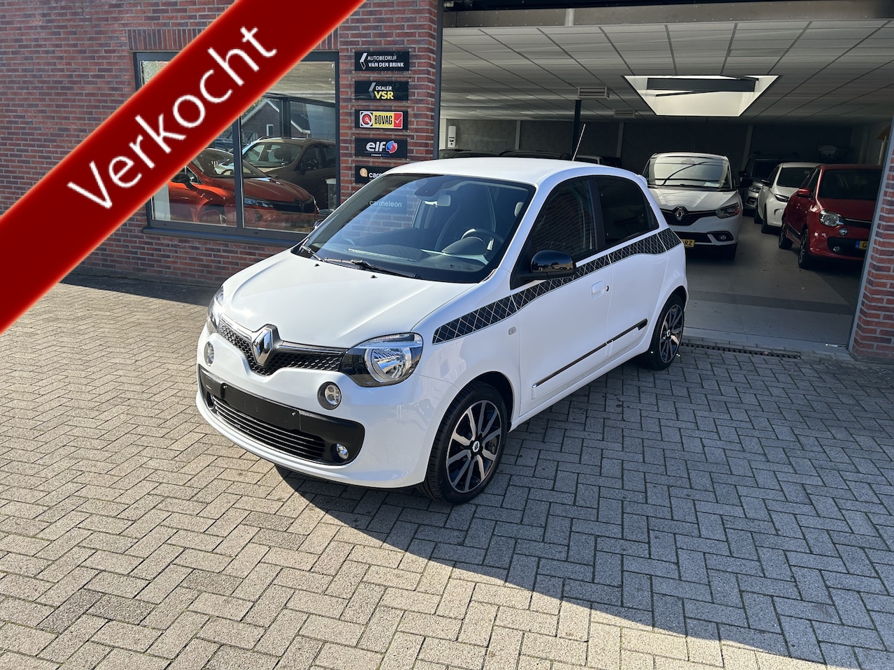 Renault Twingo - 0.9 TCe LA PARISIENNE/ EDC Automaat - AutoWereld.nl