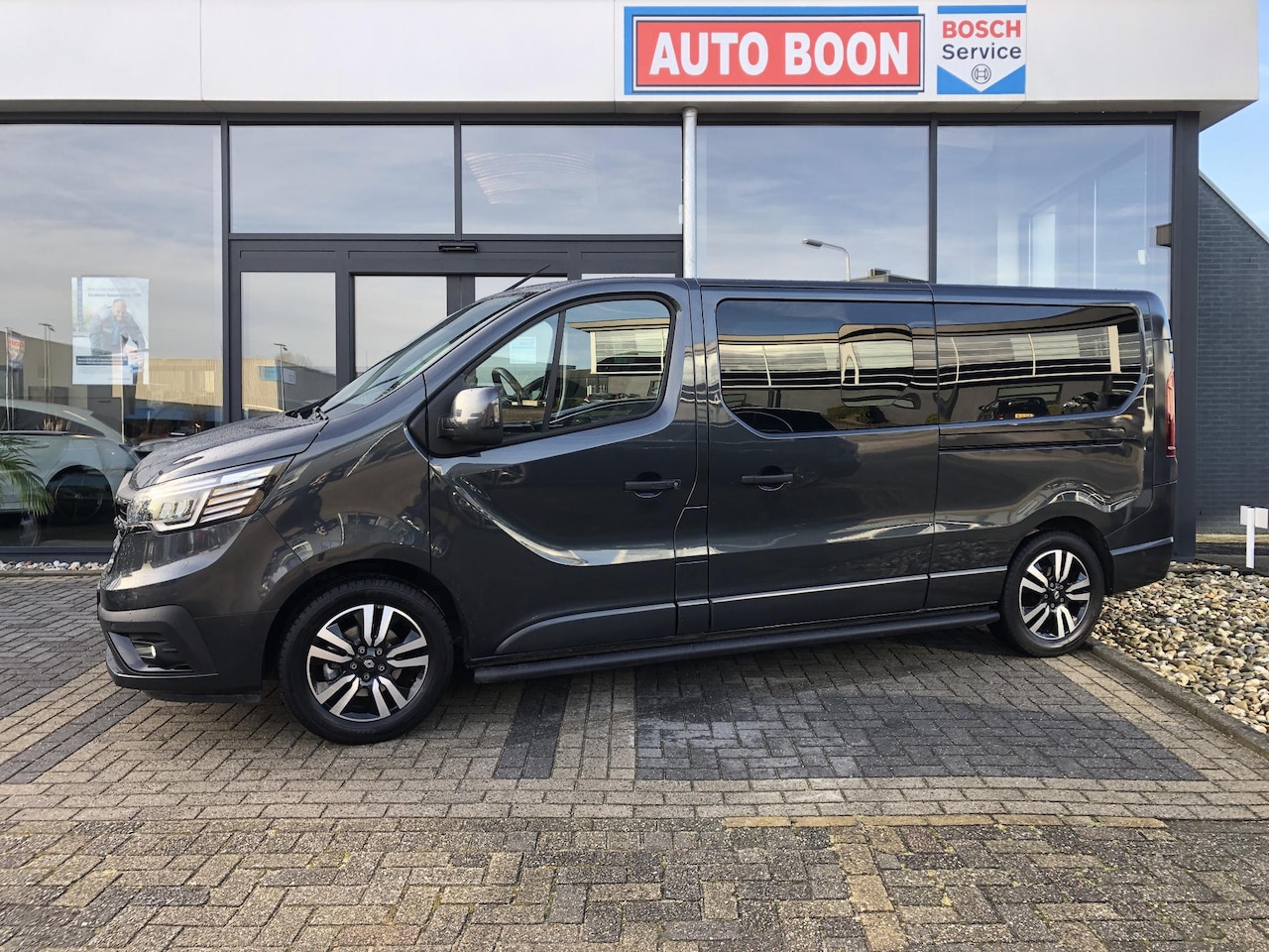 Renault Trafic - 2.0DCi E6 170PK T29 L2 DC ANNIVESARY 2xS.DEUR /ECC/2xPDC/LED/STOELV./BEDRIJFSGEREED/NL AUT - AutoWereld.nl