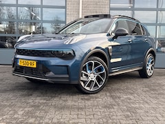 Lynk & Co 01 - 1.5 PLUG IN HYBRID |ZWARTE HEMEL|360CAMERA|