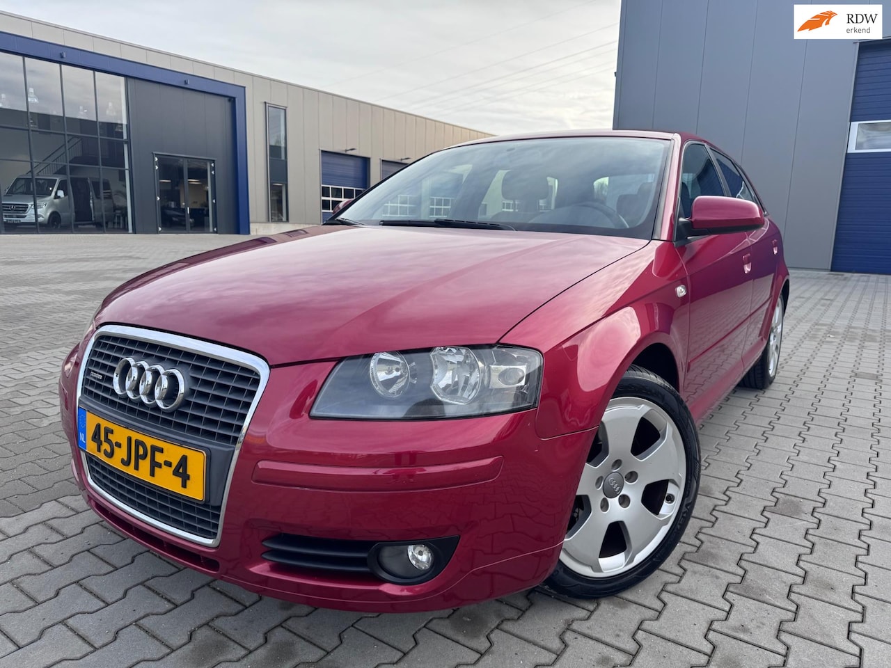Audi A3 Sportback - 2.0 TFSI Quattro Ambition navigatie Airco Uniek Exemplaar!! - AutoWereld.nl