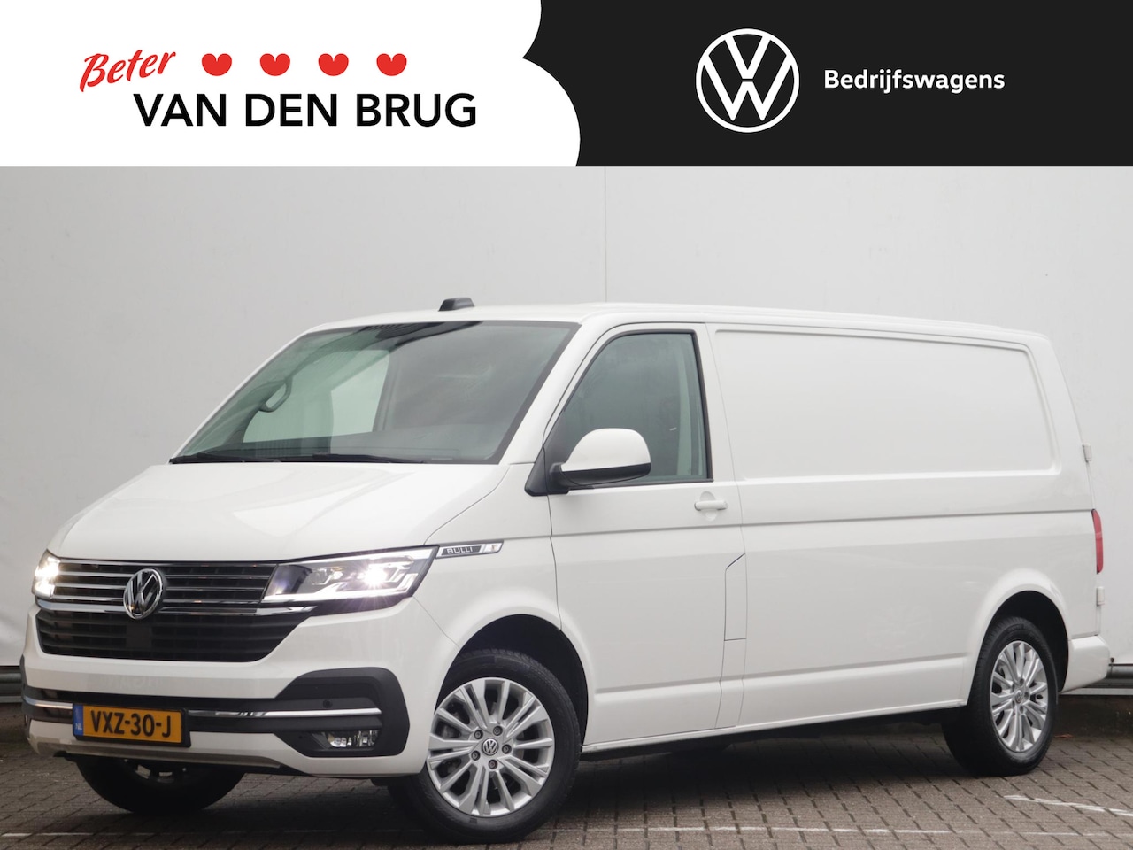 Volkswagen Transporter - 2.0 TDI L2H1 28 Bulli | Trekhaak | Adaptive cruise | Navigatie 'Pro' | Versterkte vering | - AutoWereld.nl
