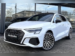 Audi A3 Sportback - 45 TFSIe S-Line Black Pano Leder Matrix B&O Sfeer