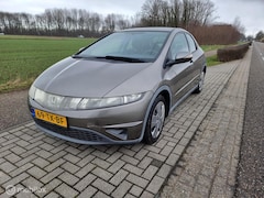 Honda Civic - 1.4 Sport. LET OP ADRES