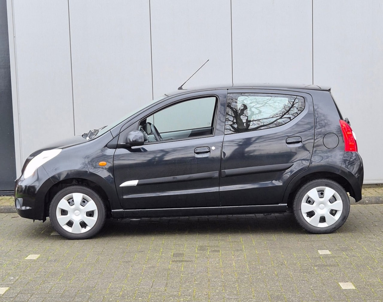 Suzuki Alto - 1.0 Exclusive / Airco / 1e eigenaar / 5 deurs / + onderhoudsbeurt / Org. NL auto / - AutoWereld.nl