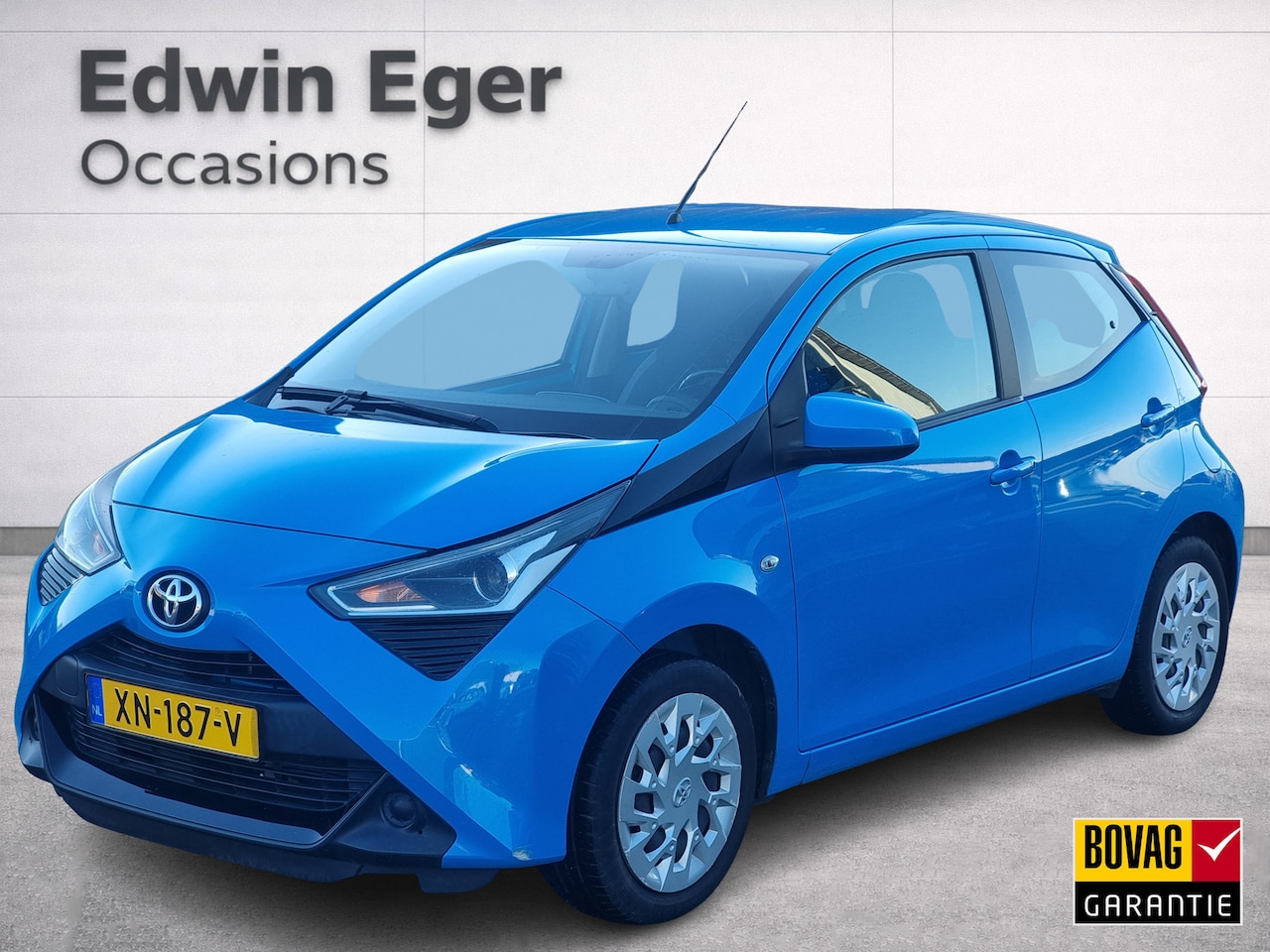 Toyota Aygo - 1.0 VVT-i x-play Apple carplay/android auto | Dab - AutoWereld.nl