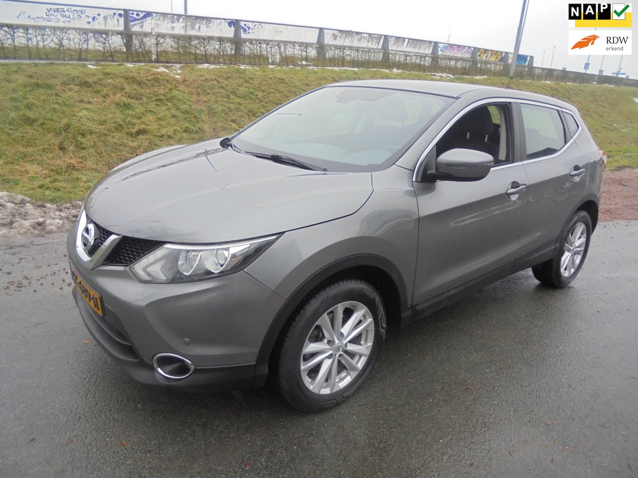 Nissan Qashqai - Nissan Qashaqai 1.2 benzine airco ecc lmv trekhaak - AutoWereld.nl