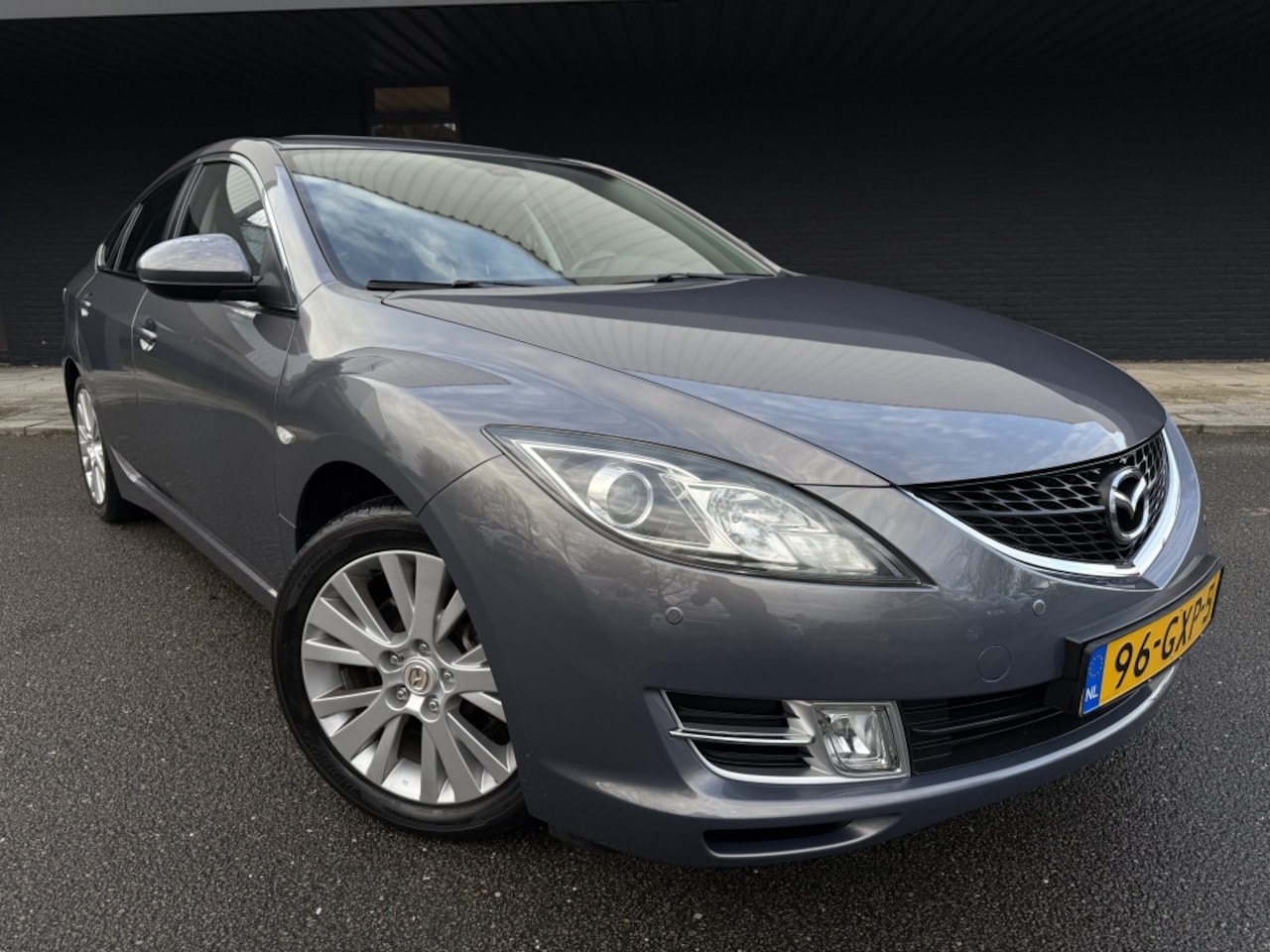 Mazda 6 - 1.8 Touring // 100.000km! // Dealer onderhouden // - AutoWereld.nl