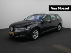 Volkswagen Passat Variant - 1.5 TSI Business 150 PK | Automaat | Navigatie | Climatronic | Apple Carplay | Adaptieve C