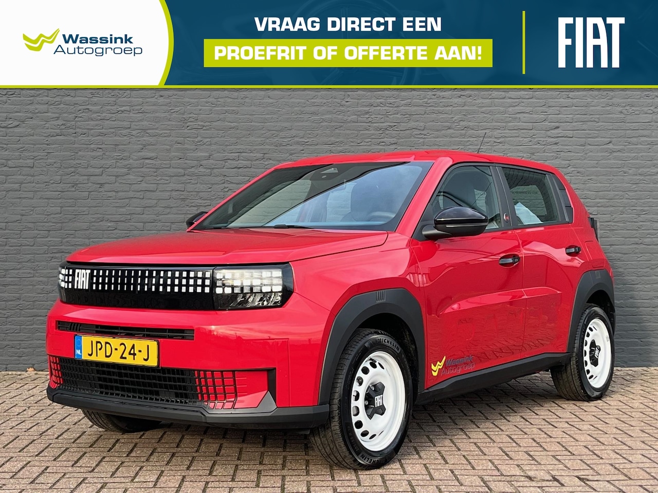 Fiat Grande Panda - 44kWh 113pk Red | Sensoren Achter | Cruise Control | CarPlay | RED uitvoering | LED | - AutoWereld.nl