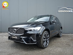 Volvo XC60 - T8 Plug-in Hybrid AWD Ultimate Dark 1e Eig. / Dealeronderh. / Trekhaak / Luchtvering / Sto