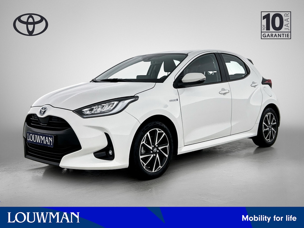 Toyota Yaris - 1.5 Hybrid Dynamic | LM velgen | - AutoWereld.nl