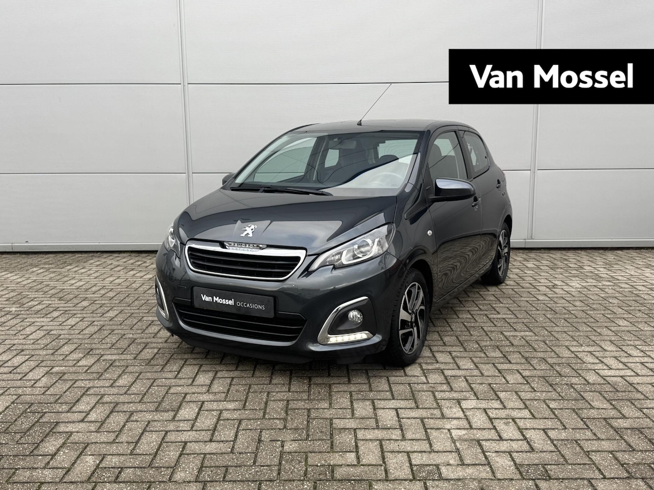 Peugeot 108 - 1.0 e-VTi Blue Lease Executive | Apple Carplay & Android AutoZuinig | Airco | Lichtmetalen - AutoWereld.nl