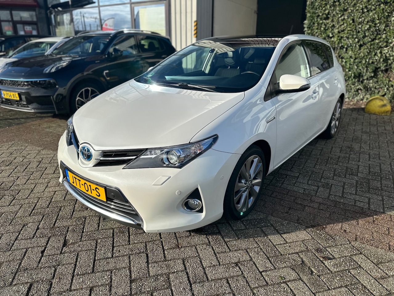 Toyota Auris - 1.8 Hybrid Executive 1.8 Hybrid Executive,PANORAMADAK - AutoWereld.nl