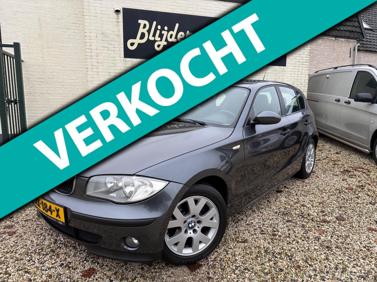 BMW 1-serie - 116i Business Line 5Deurs | Airco | LM | APK 10-2026 - AutoWereld.nl