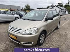 Toyota Avensis Verso - 2.0i Linea Luna 6p