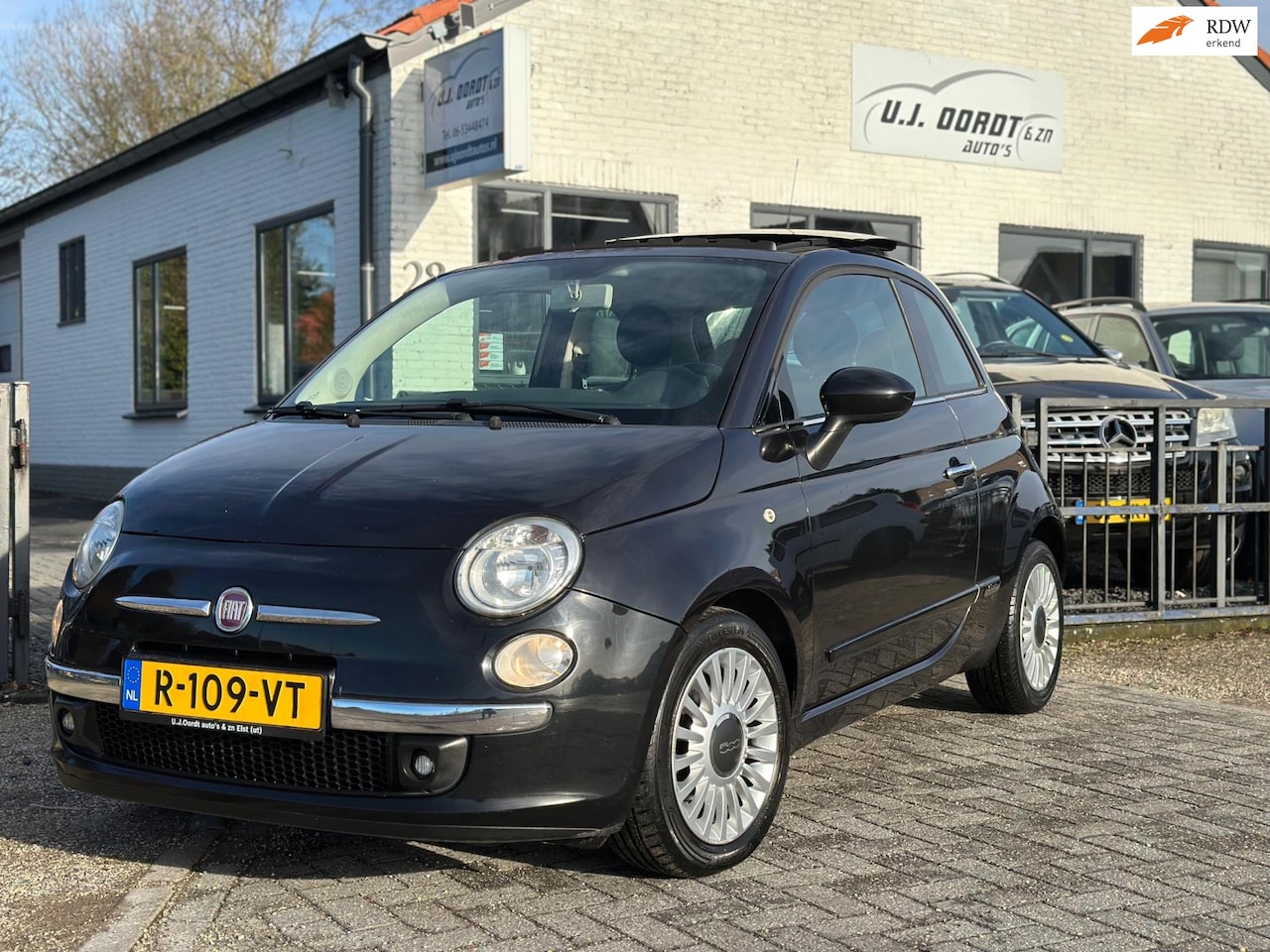 Fiat 500 - 0.9 TwinAir Lounge panorama dak ! Zeer netjes ! - AutoWereld.nl