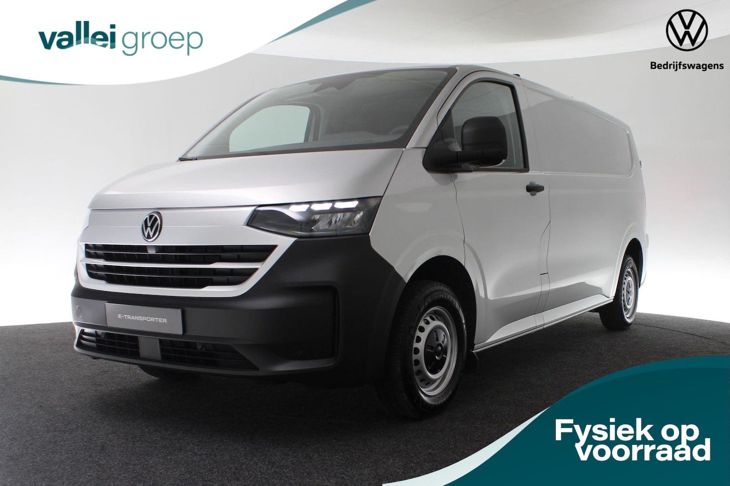 Volkswagen e-Transporter - L2 160kW 218pk | Neerklapbare Dakdragers | Alarm | Trekhaak | All season banden - AutoWereld.nl