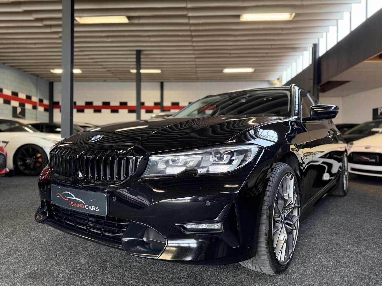 BMW 3-serie Touring - 330e High Executive 330e High Executive - AutoWereld.nl