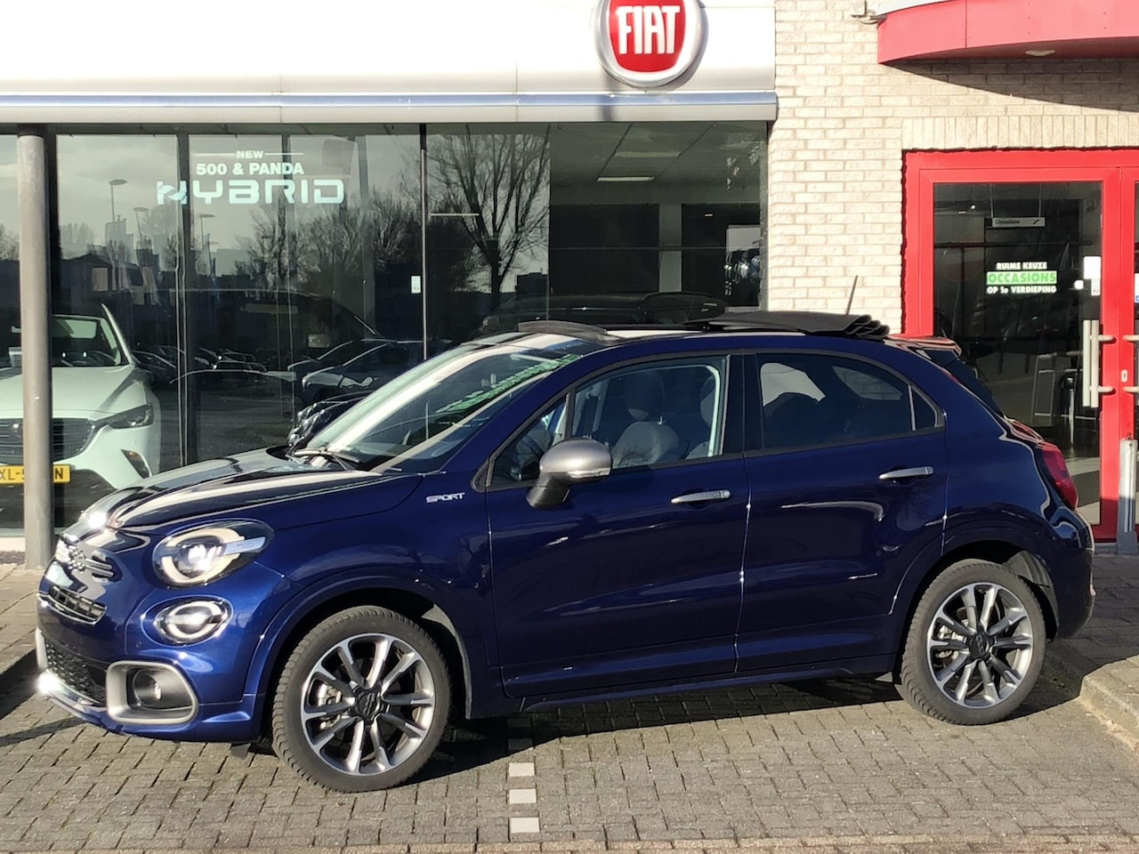 Fiat 500 X - 1.5 Hybrid Sport Cabrio DCT AUTOMAAT|NAVI|CLIMATE|APPLE/ANDROID|CAMERA|PDC|18" - AutoWereld.nl