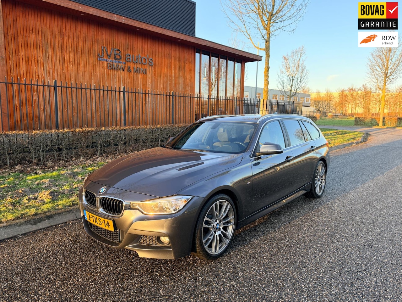 BMW 3-serie Touring - 316i M-sport, 19" - AutoWereld.nl