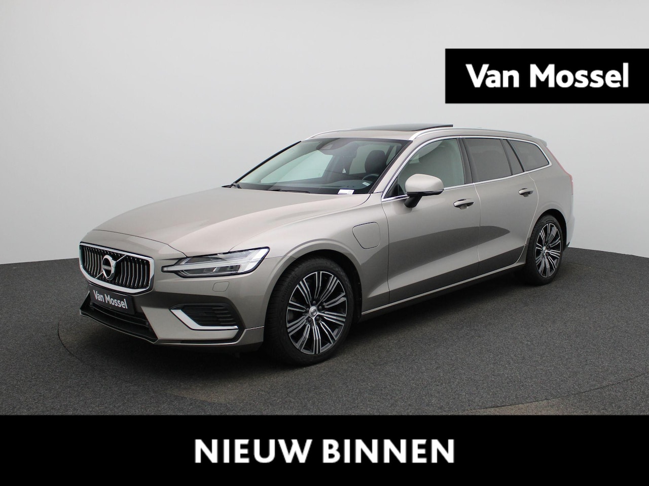 Volvo V60 - T6 PHEV Geartronic Inscription | PANORAMADAK | LEDER | LED | NAVIGATIE | CAMERA - AutoWereld.nl