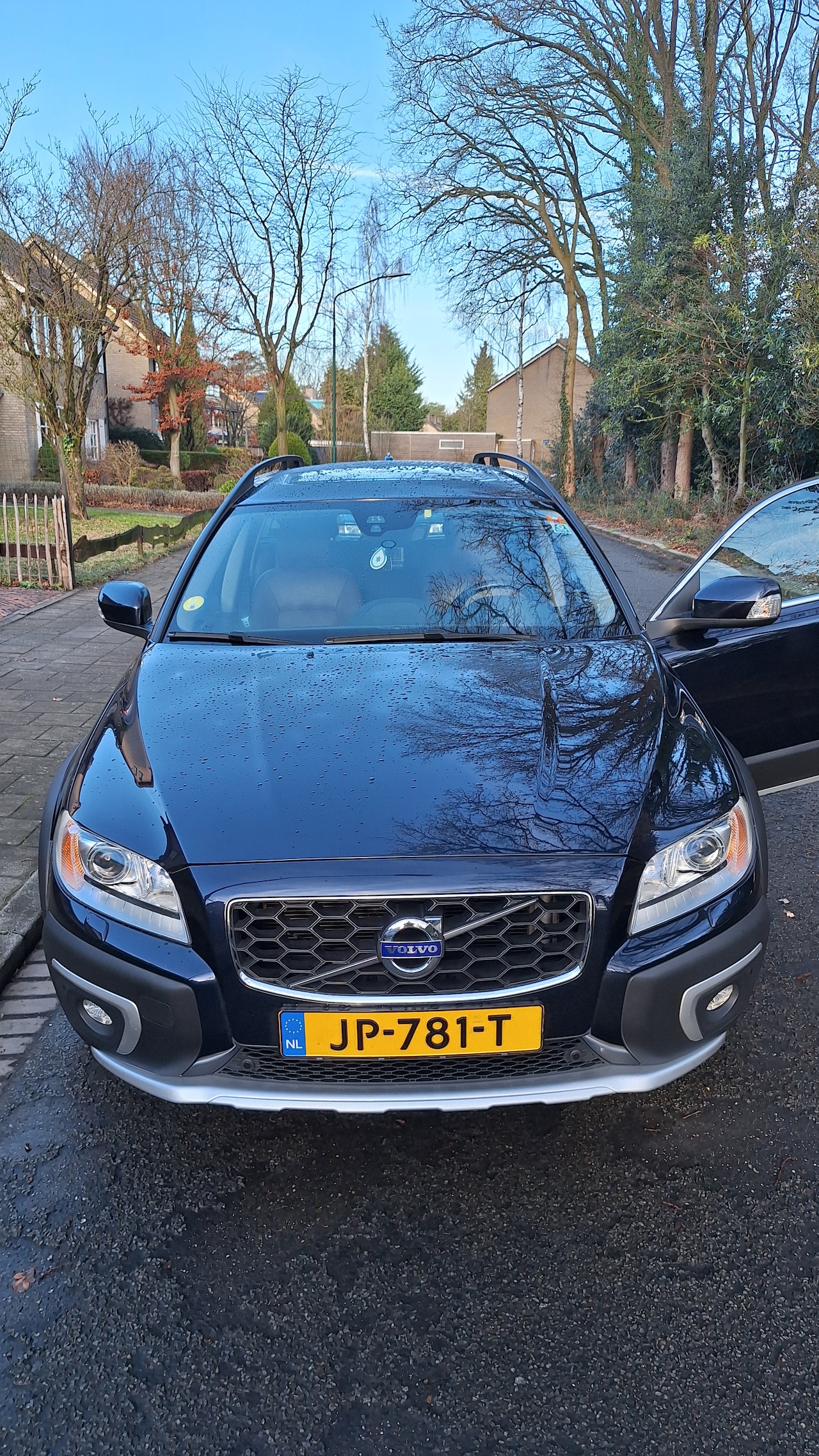 Volvo XC70 - 2.4 D4 Polar+ - AutoWereld.nl