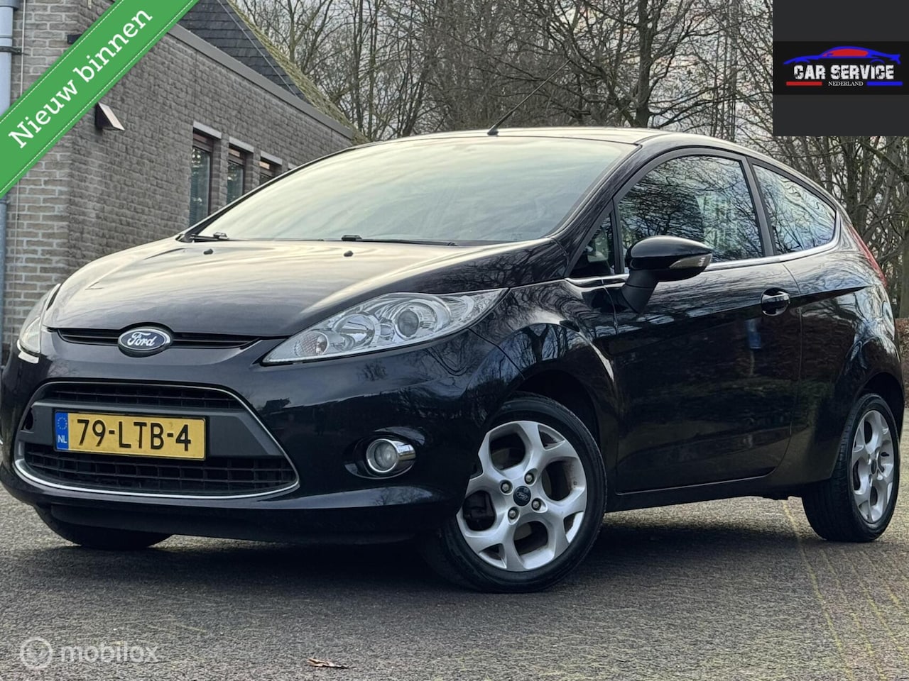 Ford Fiesta - 1.6 Titanium/NAP/NWE APK/TREKHAAK - AutoWereld.nl