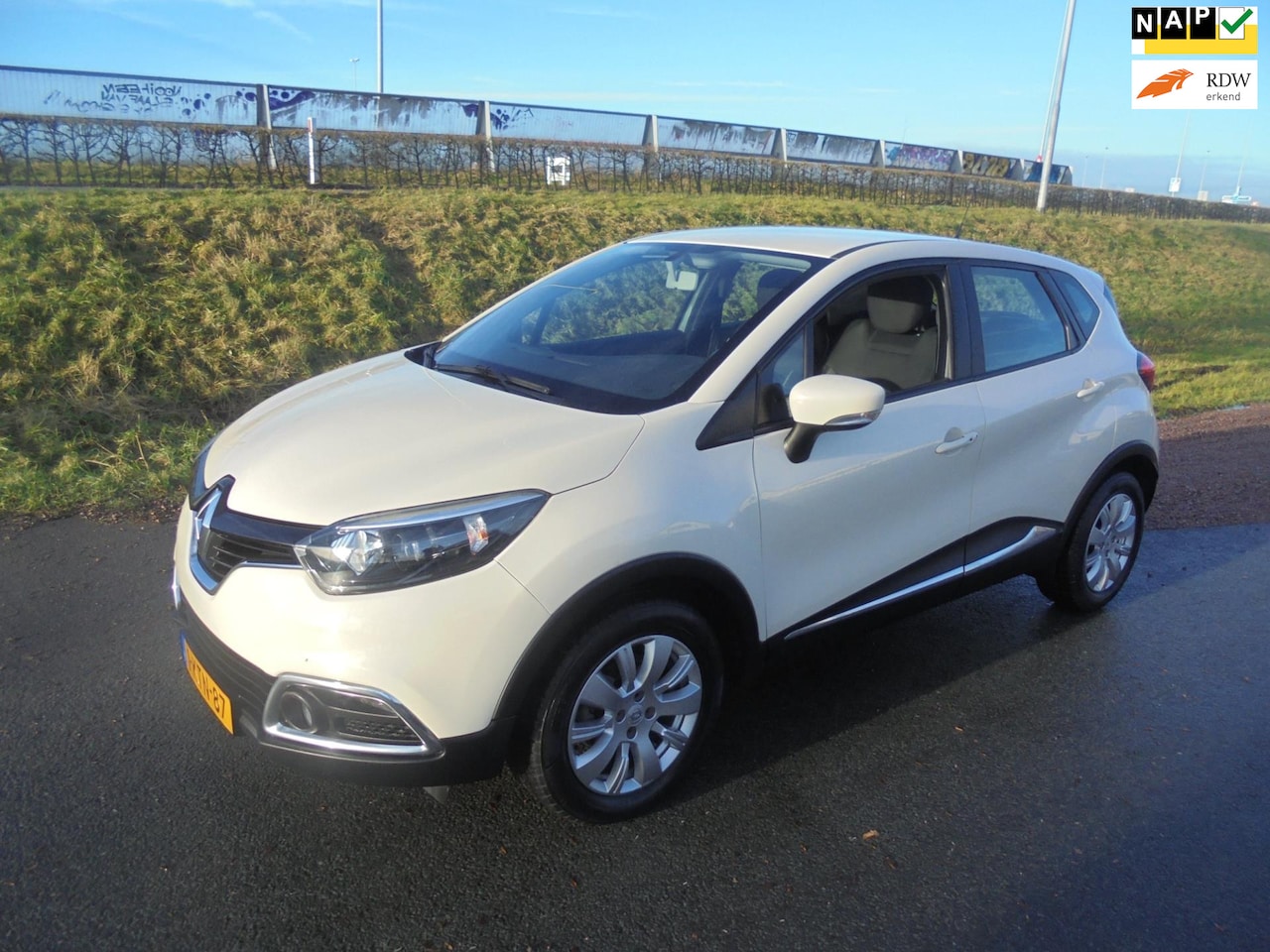 Renault Captur - Renault Captur 0.9 benzine airco trekhaak lmv - AutoWereld.nl