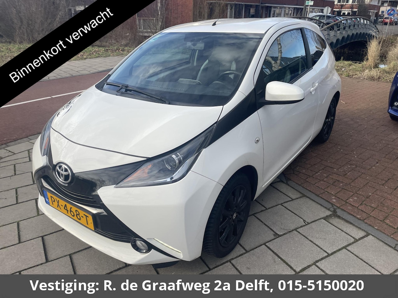 Toyota Aygo - 1.0 VVT-i x-play | Automaat | Apple Carplay/Android Auto | Camera | Airco | - AutoWereld.nl