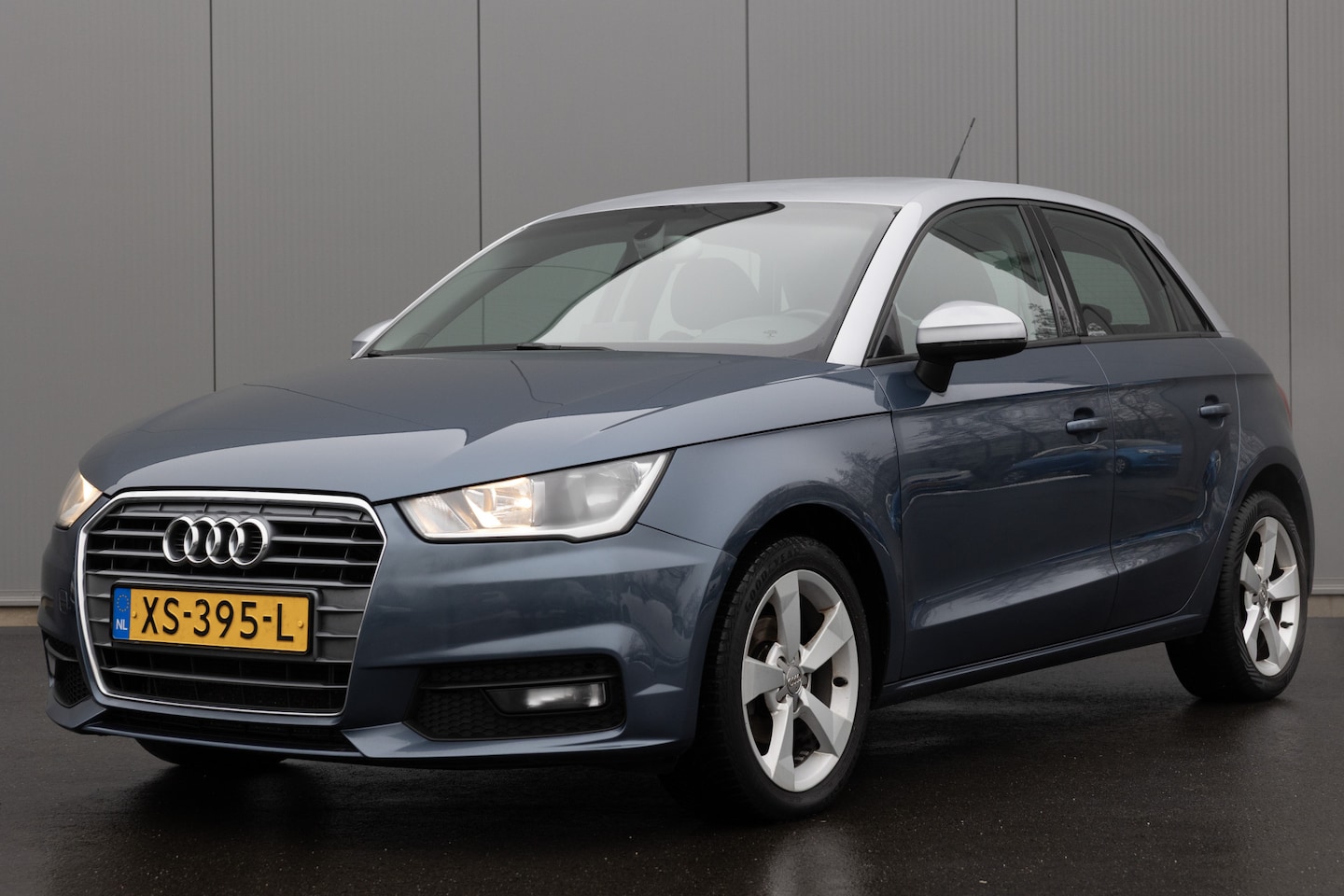 Audi A1 Sportback - | KEYLESS GO | NAVI | STOELVERWARMING - AutoWereld.nl