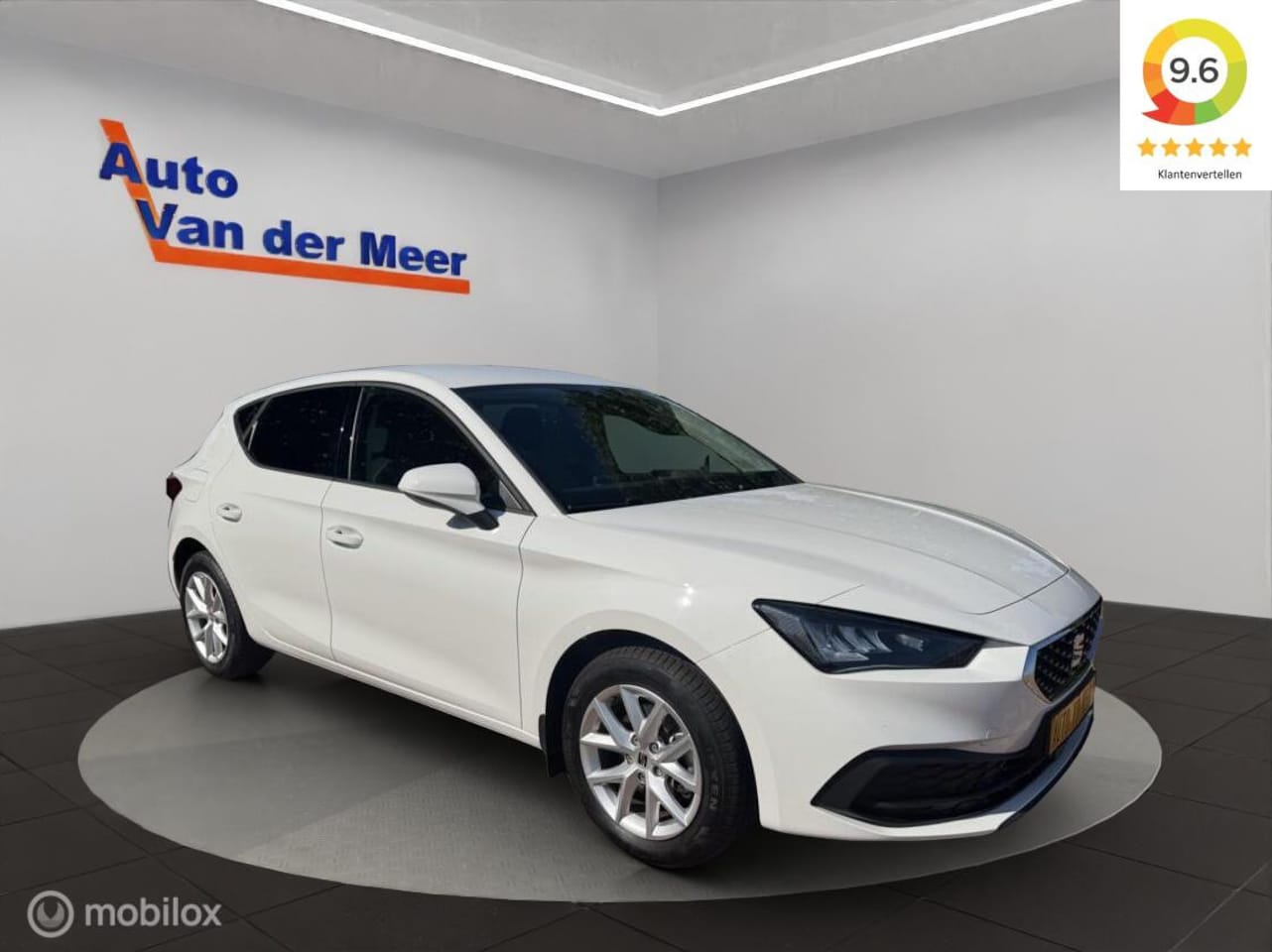 SEAT Leon - 1.0 eTSI Style Business Intense 1.0 eTSI Style Business Intense - AutoWereld.nl