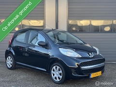 Peugeot 107 - 1.0-12V XR Uitvoering / 2e Eigenaar _ Navi