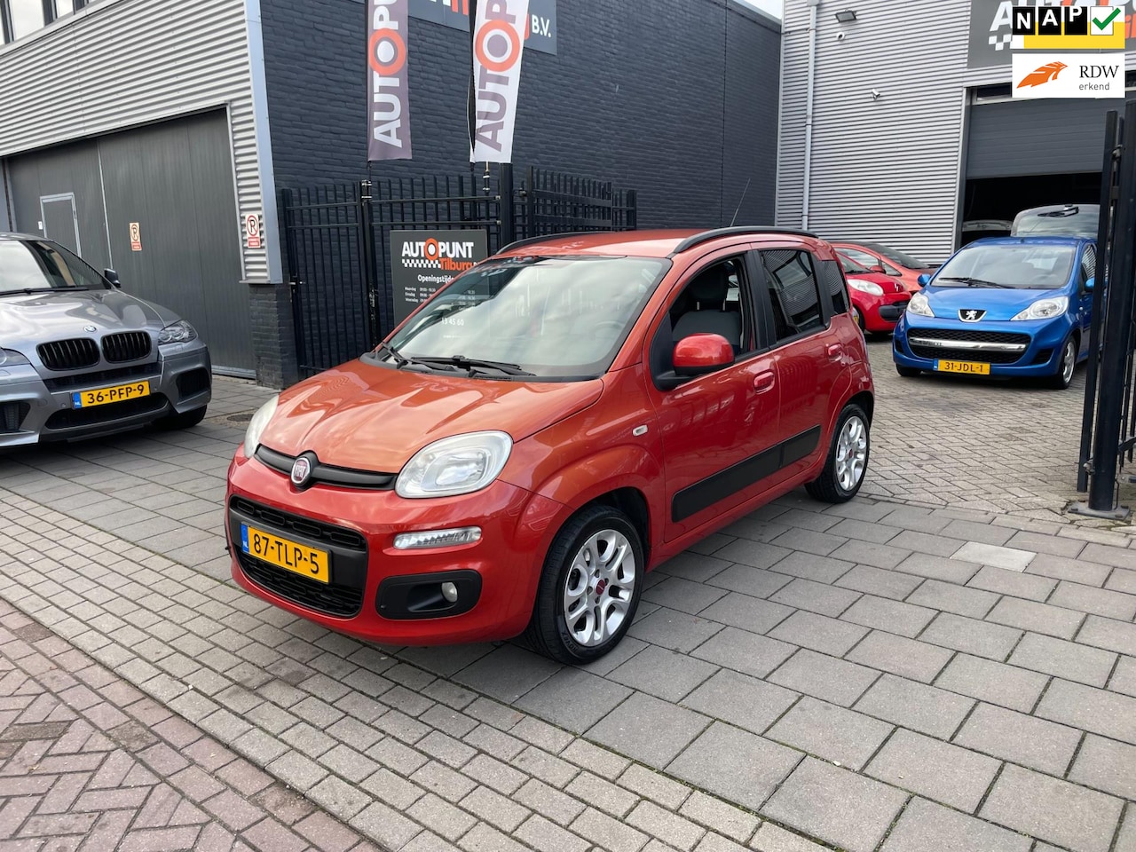 Fiat Panda - 0.9 TwinAir Lounge 3e Eigenaar! Airco NAP APK - AutoWereld.nl