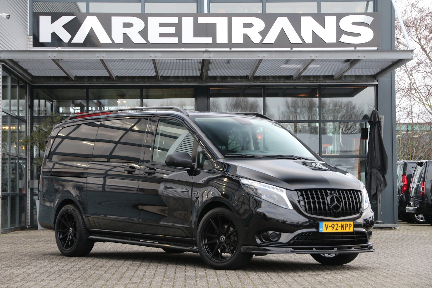 Mercedes-Benz Vito - 190PK CDI | Aut. | DC | 2x Schuifdeur | KAR-edition | Standkachel | Airco.. - AutoWereld.nl