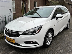 Opel Astra Sports Tourer - 1.0 Business Executive