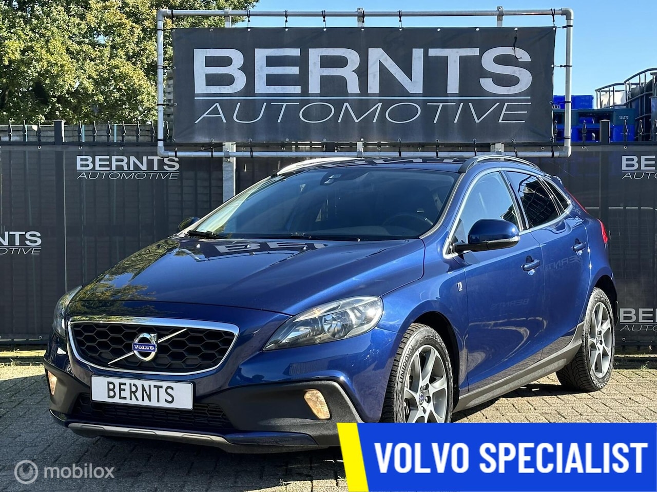 Volvo V40 Cross Country - T4 AWD Ocean Race|5 Cilinder|Bluetooth - AutoWereld.nl