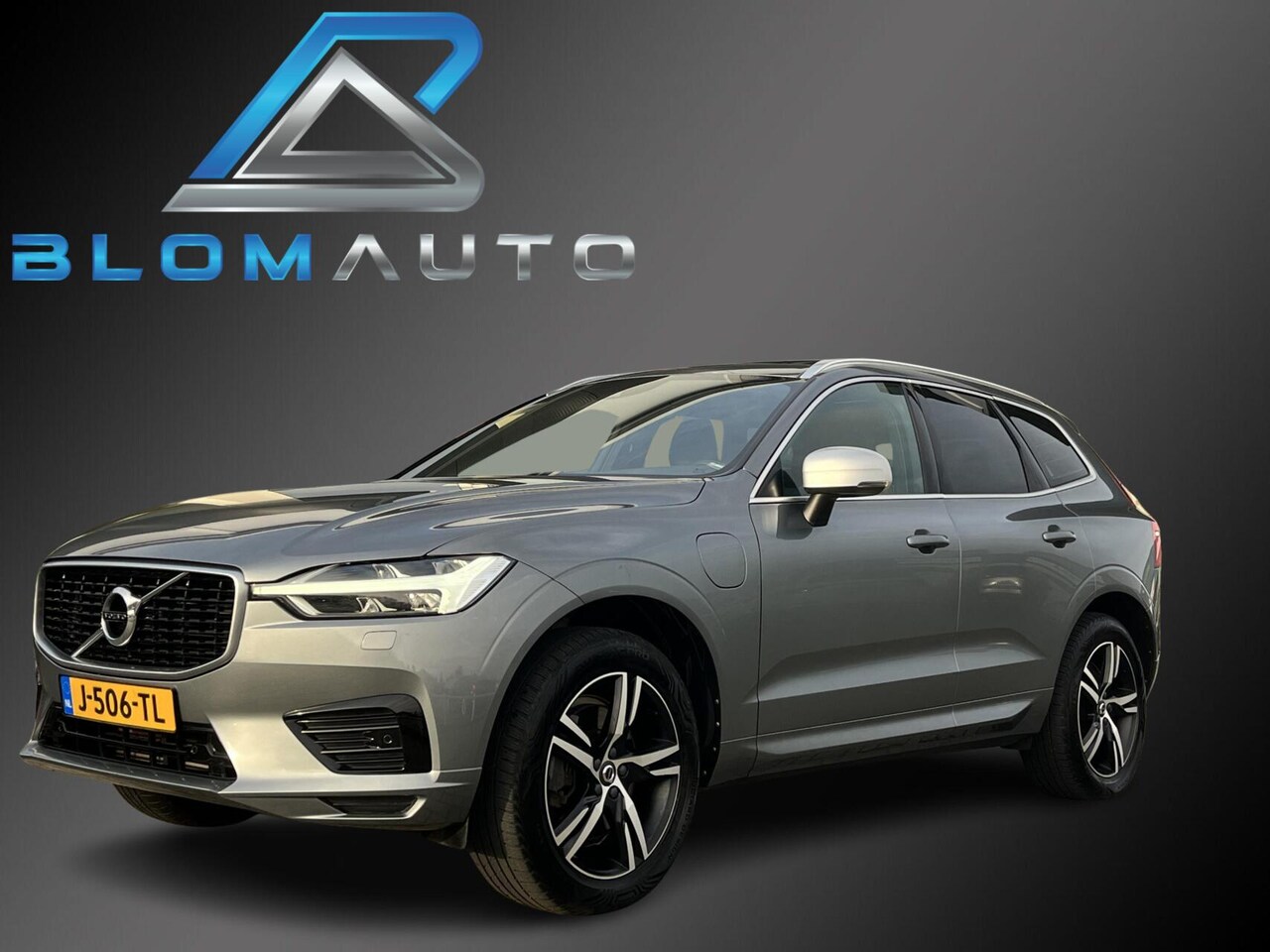 Volvo XC60 - 2.0 T8 Twin Engine AWD R-Design PANO+B&O+TREKHAAK - AutoWereld.nl