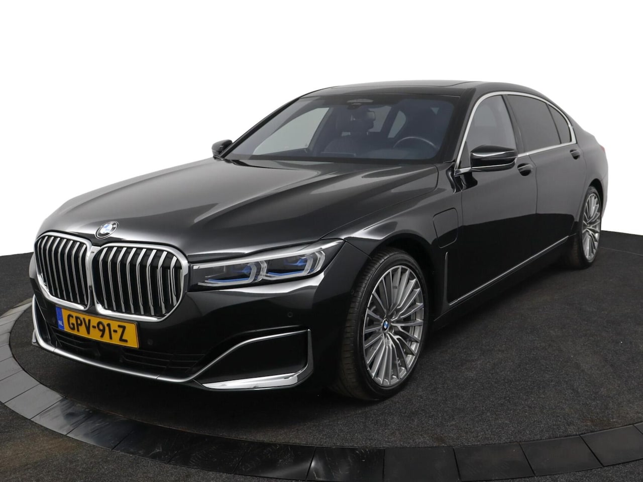 BMW 7-serie - 745e 394PK High Executive M-Sport, Pano, Laser Light, 360 Cam, Soft Close - AutoWereld.nl