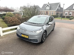 Volkswagen ID.3 - First Plus 58 kWh LED/SFEER VERLICHTING CAMERA SOH 90% DEALER ONDERHOUDEN MOOIE AUTO