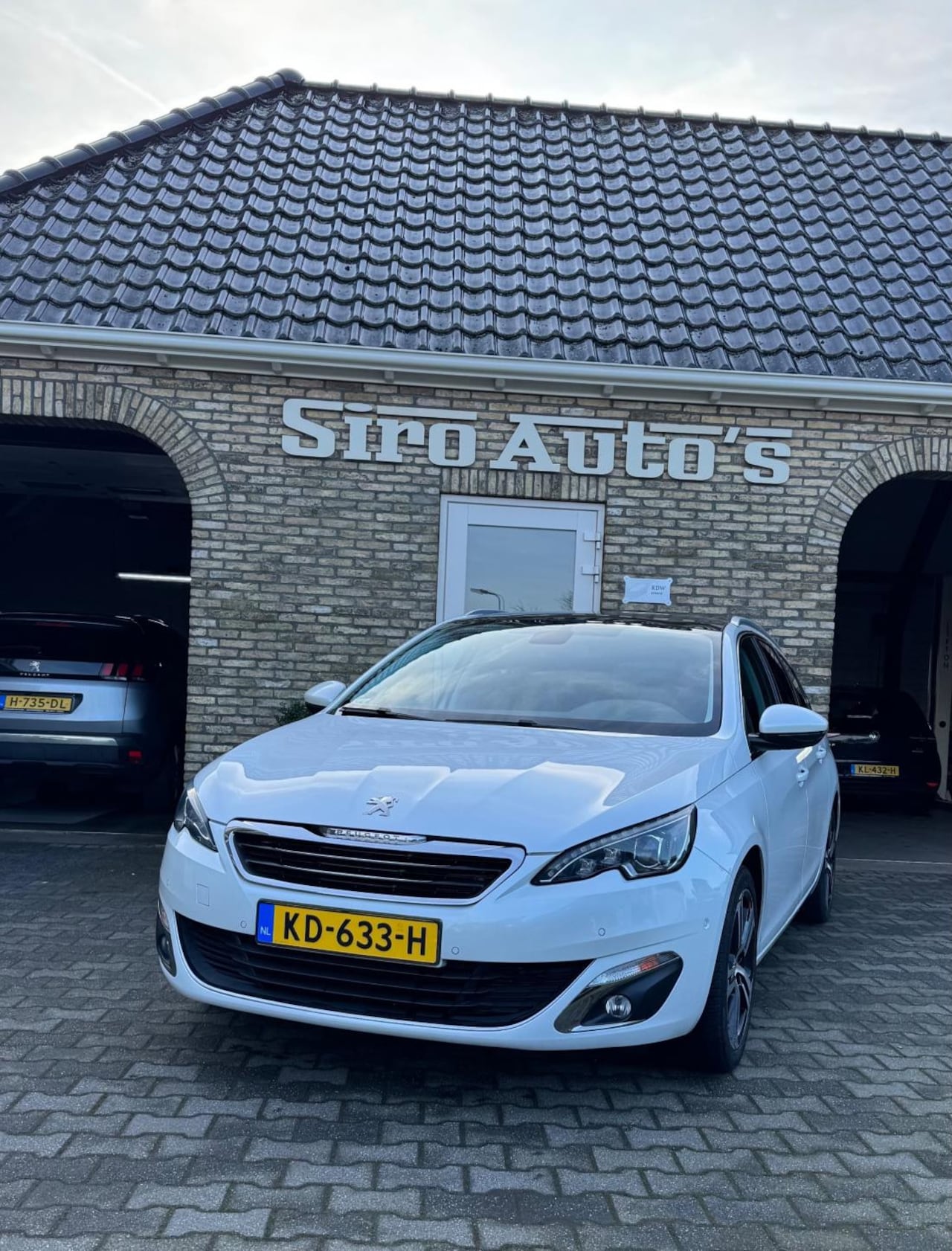 Peugeot 308 SW - 1.2 PureTech Allure Bj 2016 slechts 75070 km - AutoWereld.nl
