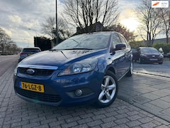Ford Focus - 1.6 Ghia A-C Elek Pakket Lmv Cruise Bluetooth