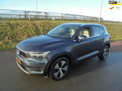 Volvo XC40 - Xc40 1.5 T4 Hybrid airco ecc lmv navigatie Leer camera
